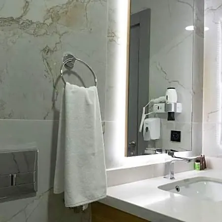Hotell Three Points